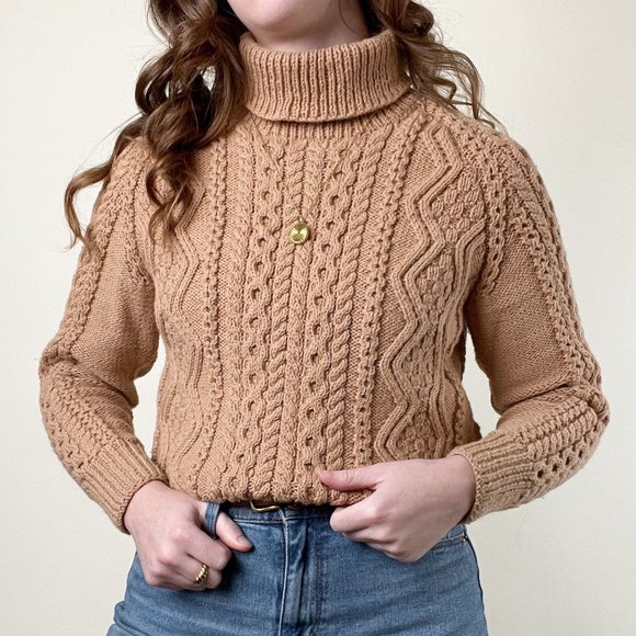 Vintage 100% Wool Cable Knit Turtleneck Oversized Sweater Preppy Fisherman Camel - Picture 1 of 7